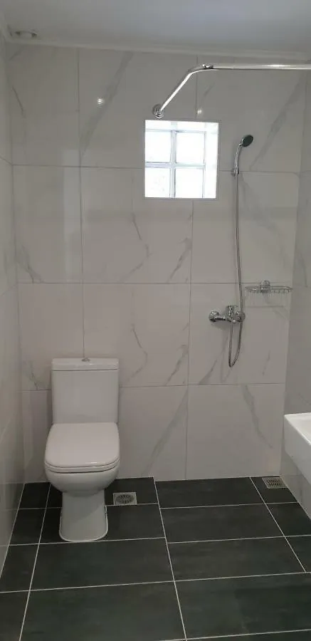 Chriselia 4 Apartment Nea Roda